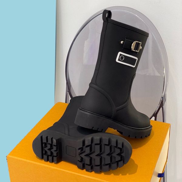 2022 women territory flat half boots fashion buckle studs engraved letter print rainboot leisure ladies winter booties shoes size 35-41, Black
2022 women territory flat half boots fashion buckle studs engraved letter print rainboot leisure ladies winter booties shoes size 35-41, Black
