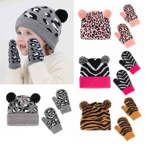 0-3years girls boys warm cute mittens earflap beanies baby hat gloves set pom hat for 0-3years y21111, Blue;gray
0-3years girls boys warm cute mittens earflap beanies baby hat gloves set pom hat for 0-3years y21111, Blue;gray