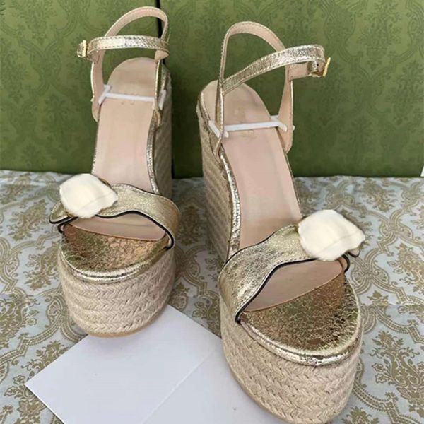 2021 fashion slope with girls sandals, 35-41 woven heel, feet comfortable and not tired, beautiful, elegant temperament, worth having, Black
2021 fashion slope with girls sandals, 35-41 woven heel, feet comfortable and not tired, beautiful, elegant temperament, worth having, Black