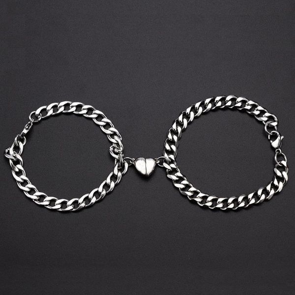 charm bracelets 2pcs/set heart shaped magnet attraction bracelet for couples stainless steel cuba chain men's and women's jewelry, Golden;silver
charm bracelets 2pcs/set heart shaped magnet attraction bracelet for couples stainless steel cuba chain men's and women's jewelry, Golden;silver