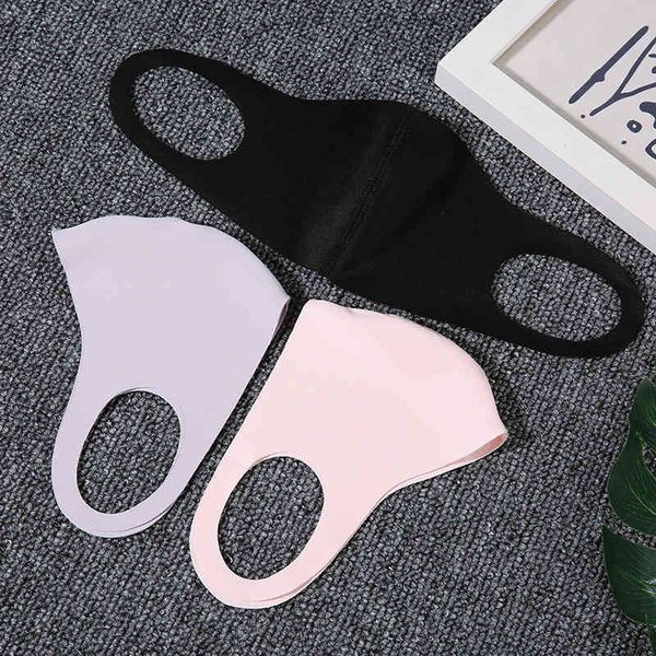 jowl stars, the same black, dustproof, breathable, tiktok, anti fog haze fashion trend, korean mask, men and women.
jowl stars, the same black, dustproof, breathable, tiktok, anti fog haze fashion trend, korean mask, men and women.