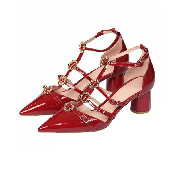dress shoes 2021 leather pumps women pointed toe comfortable high heels fashion sandalias metal decoration flower party ladies, Black
dress shoes 2021 leather pumps women pointed toe comfortable high heels fashion sandalias metal decoration flower party ladies, Black