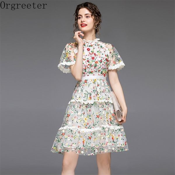 runway design floral embroidery dress summer female vestidos vintage lace patchwork mesh knee-length vestido de mujer 210525, Black;gray
runway design floral embroidery dress summer female vestidos vintage lace patchwork mesh knee-length vestido de mujer 210525, Black;gray
