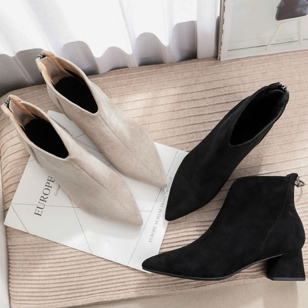 woman cowboy boots winter solid flock black beige rubber zipper point toe square high heels ankle boots for women 210520
woman cowboy boots winter solid flock black beige rubber zipper point toe square high heels ankle boots for women 210520