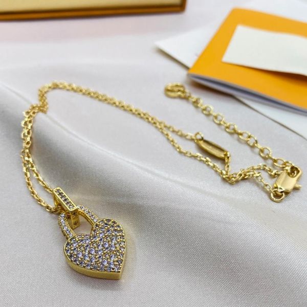 design pendant necklaces luxury letter female party wedding lovers gift hip hop jewelry, Silver
design pendant necklaces luxury letter female party wedding lovers gift hip hop jewelry, Silver