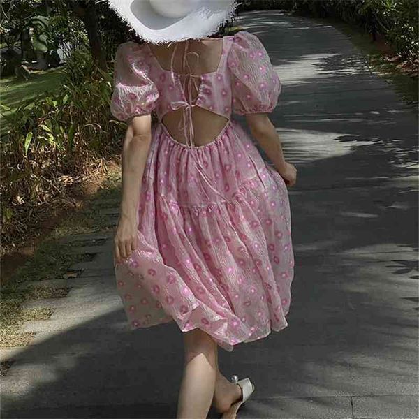 ldyrwqy summer korean version of pink daisy embroidery bubble sleeve lace up fashion big swing doll dress 210603, Black;gray
ldyrwqy summer korean version of pink daisy embroidery bubble sleeve lace up fashion big swing doll dress 210603, Black;gray