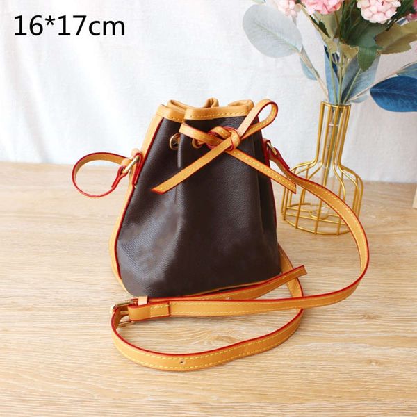 classic women mini bucket bags digners crossbody tot shoulder phone cute drawstrings with dust bag
classic women mini bucket bags digners crossbody tot shoulder phone cute drawstrings with dust bag