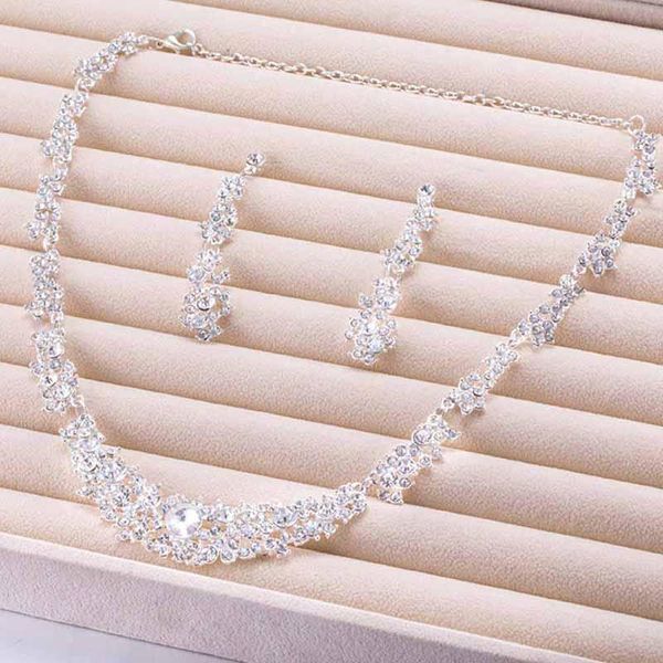 earrings & necklace rhinestone women fashion elegant crystal collar wedding party jewelry set gift for girls, Silver
earrings & necklace rhinestone women fashion elegant crystal collar wedding party jewelry set gift for girls, Silver