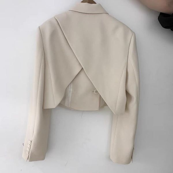 women's suits & blazers south korea dongdamen 2021 spring style and versatile back hollow out solid color short suit jacket fashion, White;black
women's suits & blazers south korea dongdamen 2021 spring style and versatile back hollow out solid color short suit jacket fashion, White;black