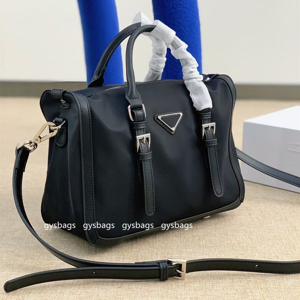 luxury women shopping bags triangle fashion lady handbags purses totes crossbody shouder bag meidium size top
luxury women shopping bags triangle fashion lady handbags purses totes crossbody shouder bag meidium size top