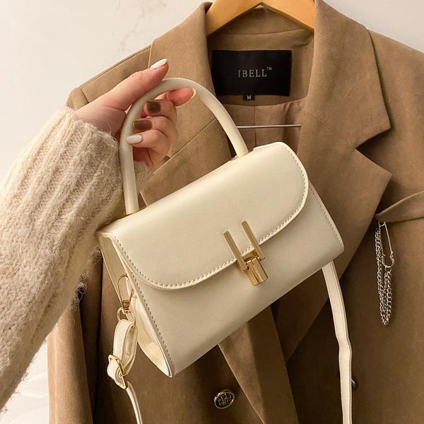 evening bags retro single shoulder bag women 2021 fashion simple diagonal small square handbag luxury purse lipstick
evening bags retro single shoulder bag women 2021 fashion simple diagonal small square handbag luxury purse lipstick
