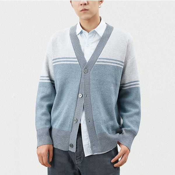 men's sweaters new autumn striped contrast mesh mercuriated male cardigan wool loose korean casual trend to wear men's jacket jack, White;black
men's sweaters new autumn striped contrast mesh mercuriated male cardigan wool loose korean casual trend to wear men's jacket jack, White;black