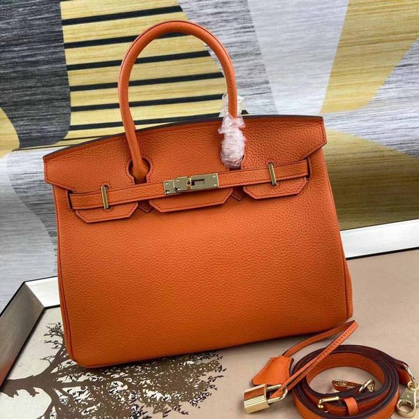 luxury designer bag 35cm 30cm 25cm fashion handbags 2022 women totes shoulder bags with stamped lock cowskin genuine leather handbag
luxury designer bag 35cm 30cm 25cm fashion handbags 2022 women totes shoulder bags with stamped lock cowskin genuine leather handbag