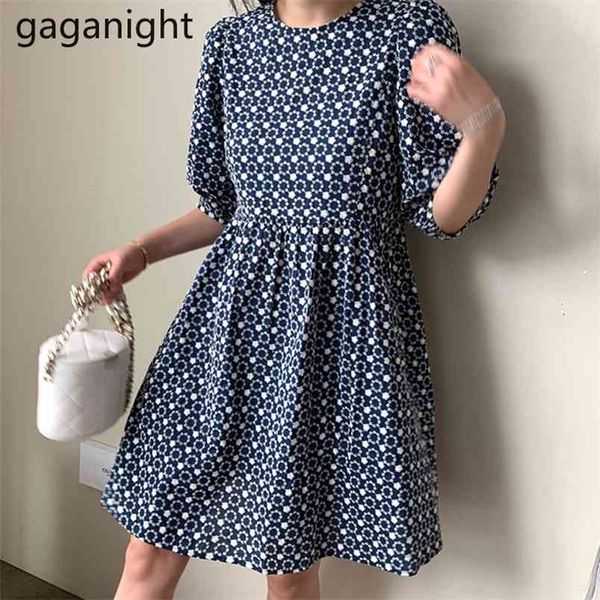 retro floral embroidery elegant women dress summer o neck puff sleeve party es back button up mini 210601, Black;gray
retro floral embroidery elegant women dress summer o neck puff sleeve party es back button up mini 210601, Black;gray