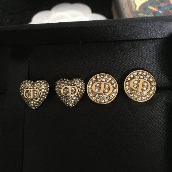 75% off design full of diamond round letters earrings brass love super fairy small and versatile female, Golden;silver
75% off design full of diamond round letters earrings brass love super fairy small and versatile female, Golden;silver