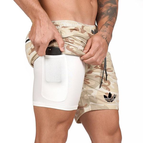 men's leisure printed mobile shorts, street fashion sports shorts, White;black
men's leisure printed mobile shorts, street fashion sports shorts, White;black