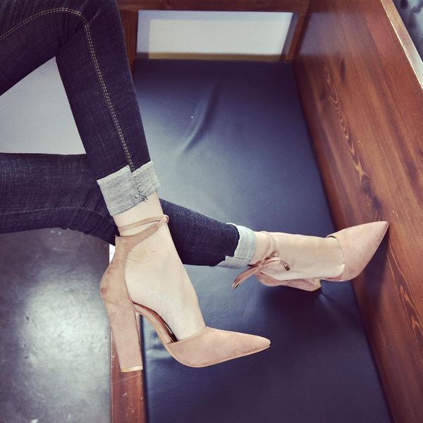 summer women pointed large square heel lacing women's shoes thick with temperament fashion shallow mouth sandals dress, Black
summer women pointed large square heel lacing women's shoes thick with temperament fashion shallow mouth sandals dress, Black
