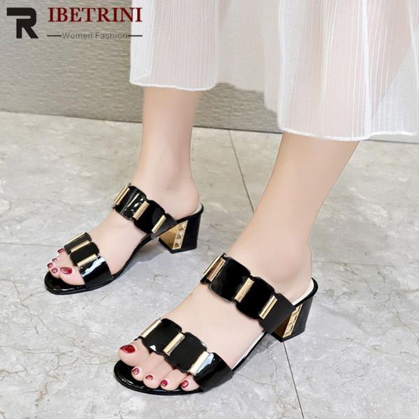 fashion women open toe casual shoes summer elegant metal high heels sandals party slippers, Black
fashion women open toe casual shoes summer elegant metal high heels sandals party slippers, Black