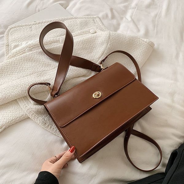 shopping simple elegant women bag 2021 new autumn new shopping bag high sense girls big bag crossbody selling
shopping simple elegant women bag 2021 new autumn new shopping bag high sense girls big bag crossbody selling