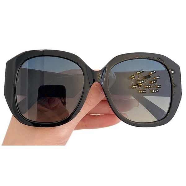 big frame fashion sunglasses women with luxury oversized brand square sun glasses female uv400, White;black
big frame fashion sunglasses women with luxury oversized brand square sun glasses female uv400, White;black