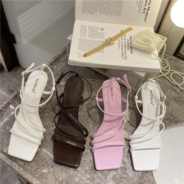 dress shoes rome sewing narrow band open toe sandalia mujer round buckle strap strange high heels sandals women square sandale femme2021, Black
dress shoes rome sewing narrow band open toe sandalia mujer round buckle strap strange high heels sandals women square sandale femme2021, Black