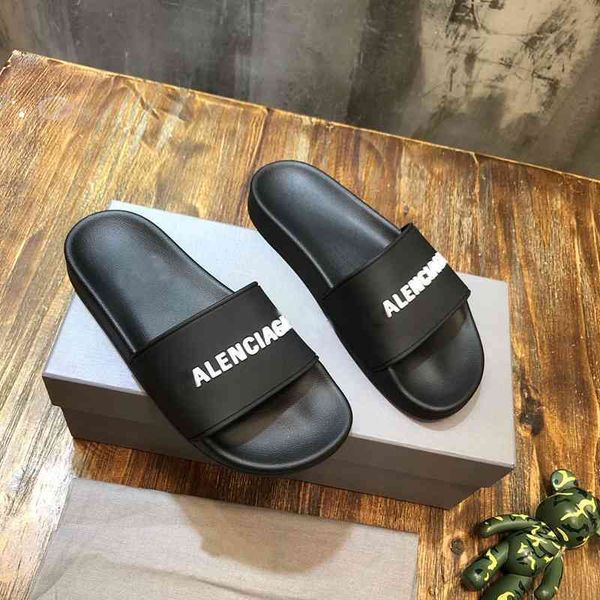 slippers men same style paris letter anti slip thick soled beach shoes one line versatile couple women fashion, Black
slippers men same style paris letter anti slip thick soled beach shoes one line versatile couple women fashion, Black