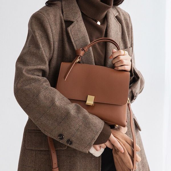 designer bags leather women s new 2021 carrying single shoulder tote bag commuting niche crossbody cowhide underarm luxury
designer bags leather women s new 2021 carrying single shoulder tote bag commuting niche crossbody cowhide underarm luxury