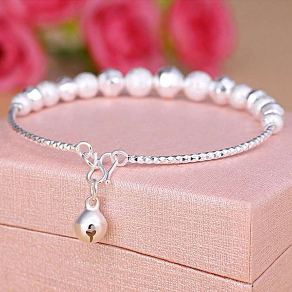 hand catenary korean physical shop jewelry copper plated silver bell transfer bead bracelet opening female lovers frosted bracelet, Golden;silver
hand catenary korean physical shop jewelry copper plated silver bell transfer bead bracelet opening female lovers frosted bracelet, Golden;silver