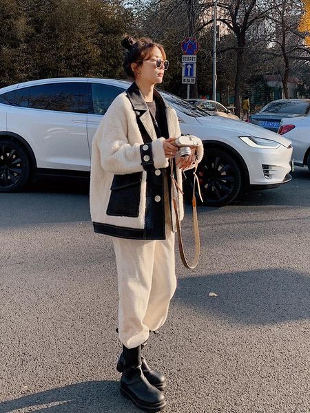 women's fur & faux fashion winter thick jacket korean long sleeve lamb wool coat warm loose soft furry outerwear e194, Black
women's fur & faux fashion winter thick jacket korean long sleeve lamb wool coat warm loose soft furry outerwear e194, Black