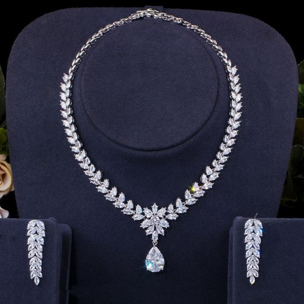 t0156 bridal 3a zircon necklace earrings two piece set no-ble and versatile dress accessories, Black
t0156 bridal 3a zircon necklace earrings two piece set no-ble and versatile dress accessories, Black