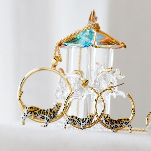 pendant necklaces women animal leopard necklace fashion gold metal color luxury hand painting hoop girls gift jewelry, Silver
pendant necklaces women animal leopard necklace fashion gold metal color luxury hand painting hoop girls gift jewelry, Silver