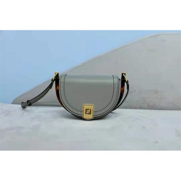 fend 2021 summer autumn fashion ff same calf leather horseshoe bag single shoulder messenger bag multi-color versatile designer handbag yw s
fend 2021 summer autumn fashion ff same calf leather horseshoe bag single shoulder messenger bag multi-color versatile designer handbag yw s