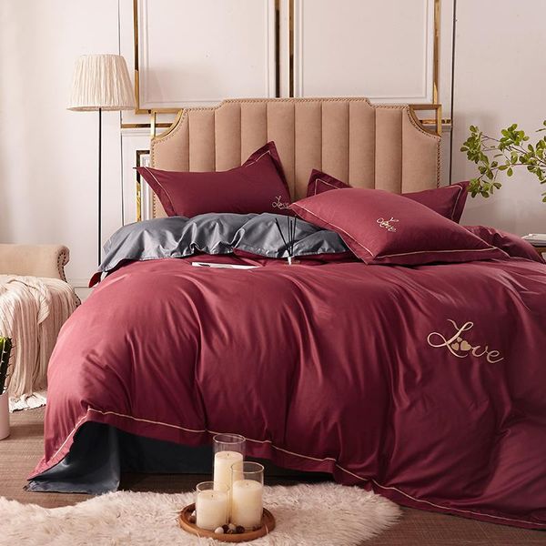 bedding sets four-piece brushed cotton embroidery bedspreads for bed linen and covers solid color soft comfortable
bedding sets four-piece brushed cotton embroidery bedspreads for bed linen and covers solid color soft comfortable