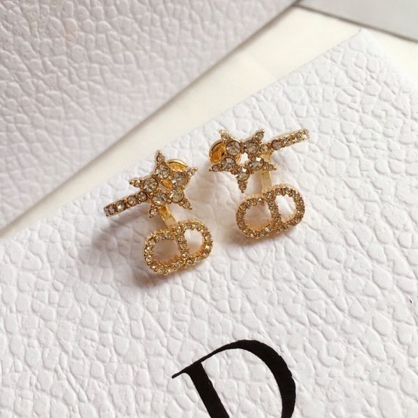 classic diamond five pointed star letter earrings fashion small versatile ear accessories, Golden
classic diamond five pointed star letter earrings fashion small versatile ear accessories, Golden