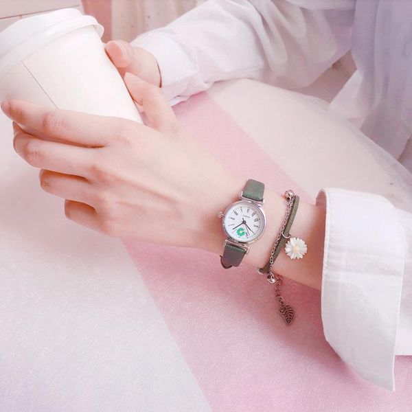 wristwatches small women fashion green watches 2021 retro roma daisy dial ladies quartz casual vintage leather clock gifts, Slivery;brown
wristwatches small women fashion green watches 2021 retro roma daisy dial ladies quartz casual vintage leather clock gifts, Slivery;brown