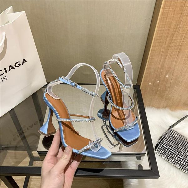 sandals 2021 european and american ladies high heel diamond chain decoration, Black
sandals 2021 european and american ladies high heel diamond chain decoration, Black