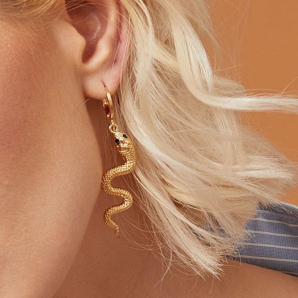 stud women snake earrings personality twisted shape geometric hip hop bone nails embossed bohemian gift jewelry, Golden;silver
stud women snake earrings personality twisted shape geometric hip hop bone nails embossed bohemian gift jewelry, Golden;silver