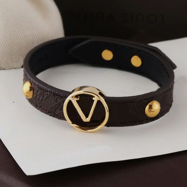 europe america fashion lady women v initials prints flower pattern design hollow out v letter metal rivets leather bracelet bangle, Black
europe america fashion lady women v initials prints flower pattern design hollow out v letter metal rivets leather bracelet bangle, Black