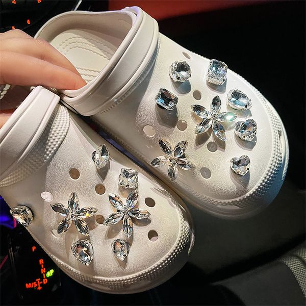 flower heart shape diamond charms backpack fit croc x-mas decoration kids shoe buckle gifts cute diy accessories girl, Bronze;silver
flower heart shape diamond charms backpack fit croc x-mas decoration kids shoe buckle gifts cute diy accessories girl, Bronze;silver