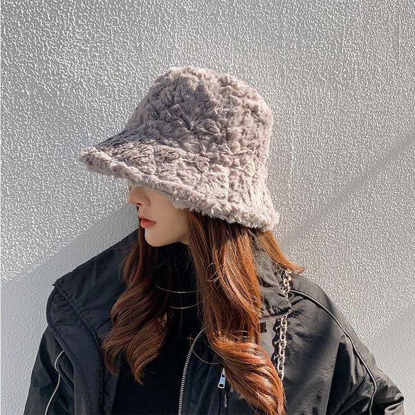 wide brim hats 2021 winter pink caps for ladies plush thicken keep warm fishing cap western style candy colors bucket hat panama, Blue;gray
wide brim hats 2021 winter pink caps for ladies plush thicken keep warm fishing cap western style candy colors bucket hat panama, Blue;gray