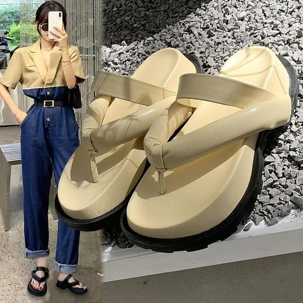 slippers women's shoes sandals and for outer wear fashionable style black bread flip flops beach
slippers women's shoes sandals and for outer wear fashionable style black bread flip flops beach