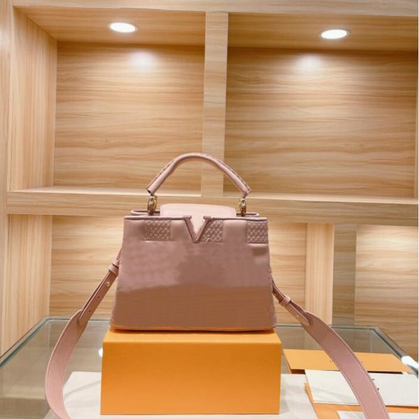 women fashion handbag crossbody bags shoulder tote bag litchee pattern genuine leather braided bicolor strap capucines handbags purse27*18cm
women fashion handbag crossbody bags shoulder tote bag litchee pattern genuine leather braided bicolor strap capucines handbags purse27*18cm