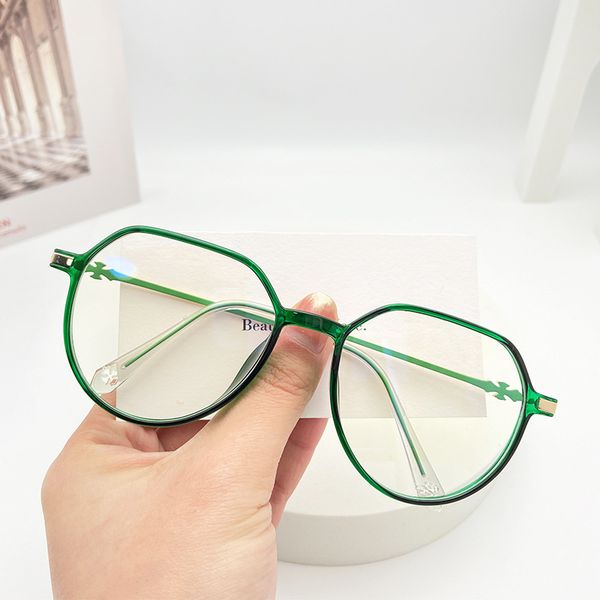 new semi-circular anti blue light flat cross mark mirror leg eye fashion personalized large frame decorative glasses, White;black
new semi-circular anti blue light flat cross mark mirror leg eye fashion personalized large frame decorative glasses, White;black