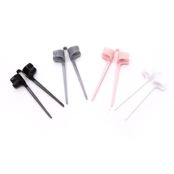 chopsticks play games finger lazy assistant clip anti-dirty hand phone game work hands kitchen home accessory
chopsticks play games finger lazy assistant clip anti-dirty hand phone game work hands kitchen home accessory