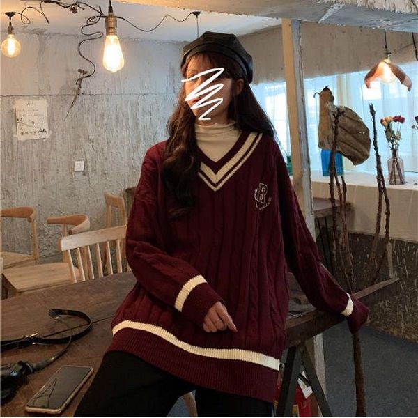 women's sweaters women ulzzang v-neck daily knitted letter chic vintage oversize preppy knitwear fall casual all-match ins sweater, White;black
women's sweaters women ulzzang v-neck daily knitted letter chic vintage oversize preppy knitwear fall casual all-match ins sweater, White;black