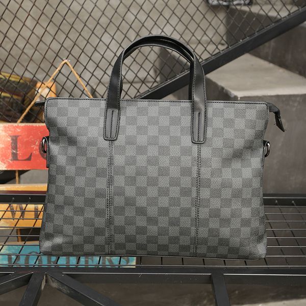 Briefcase 2021 Men's Bag Business Handbag Trend Single Shoulder Messenger Backpack Lattice
Briefcase 2021 Men's Bag Business Handbag Trend Single Shoulder Messenger Backpack Lattice