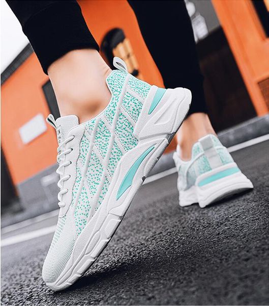 spring and summer casual shoes breathable men's flying woven mesh soft sole retro comfortable, Black
spring and summer casual shoes breathable men's flying woven mesh soft sole retro comfortable, Black