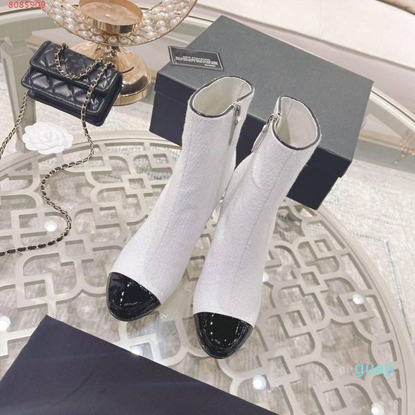 high-end classic ankle boot autumn/winter style, leather mosaic design decoration size 34-41 black and white 3019
high-end classic ankle boot autumn/winter style, leather mosaic design decoration size 34-41 black and white 3019