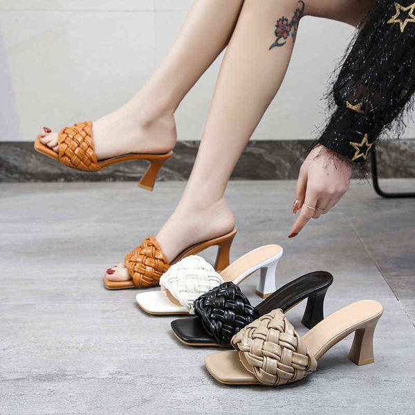 slippers women s shoes trend new chunky open toe woven high heels summer fashion dress party casual luxury brand woman shoe 220309, Black
slippers women s shoes trend new chunky open toe woven high heels summer fashion dress party casual luxury brand woman shoe 220309, Black