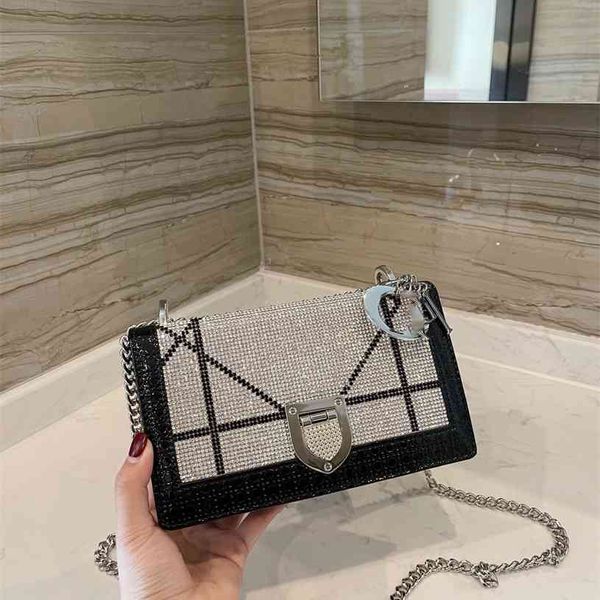 2021 ll luxuryss diamond shield chain bag patent leather inlaid shining line lattice single shoulder bag messenger with s designerss yw
2021 ll luxuryss diamond shield chain bag patent leather inlaid shining line lattice single shoulder bag messenger with s designerss yw